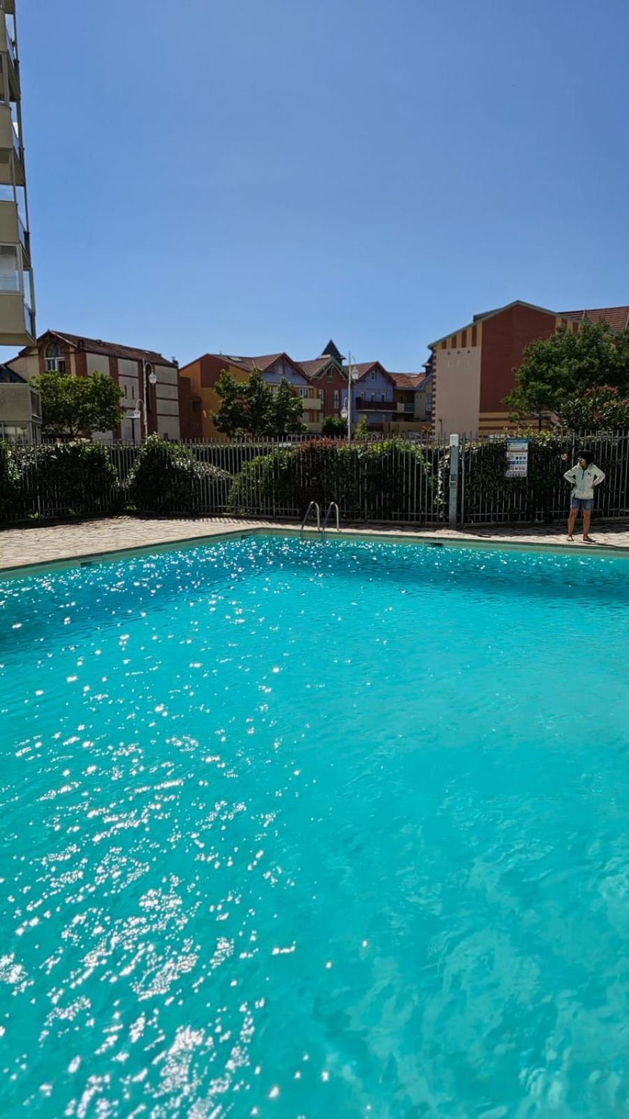 Vue Panoramique Sur Bassin,Piscine Et Terrasse Lejlighed Arcachon Eksteriør billede